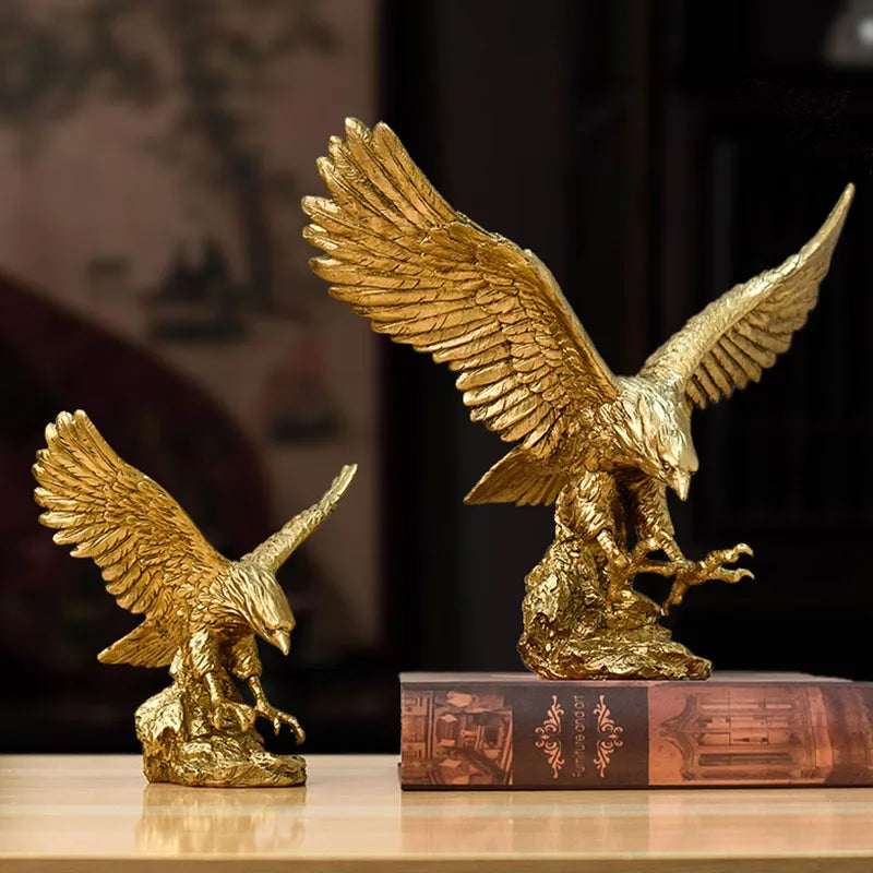 Nordic Resin Golden Eagle Animal Figurines Hawk Statue Craft Sculpture Ornament Home Living Room Office Desktop Cabinet Decor